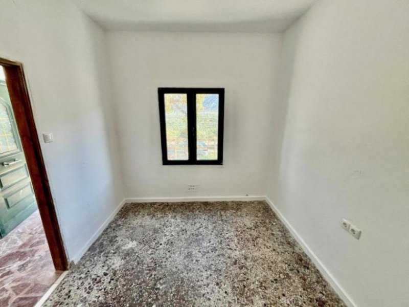 Pachia Ammos MIT VIDEO! Kreta, Pachia Ammos: Teilweise renoviertes Haus mit Garten zu verkaufen Haus kaufen